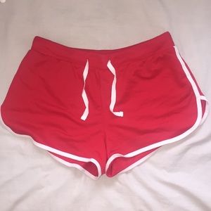 RED SPORTY SHORTS